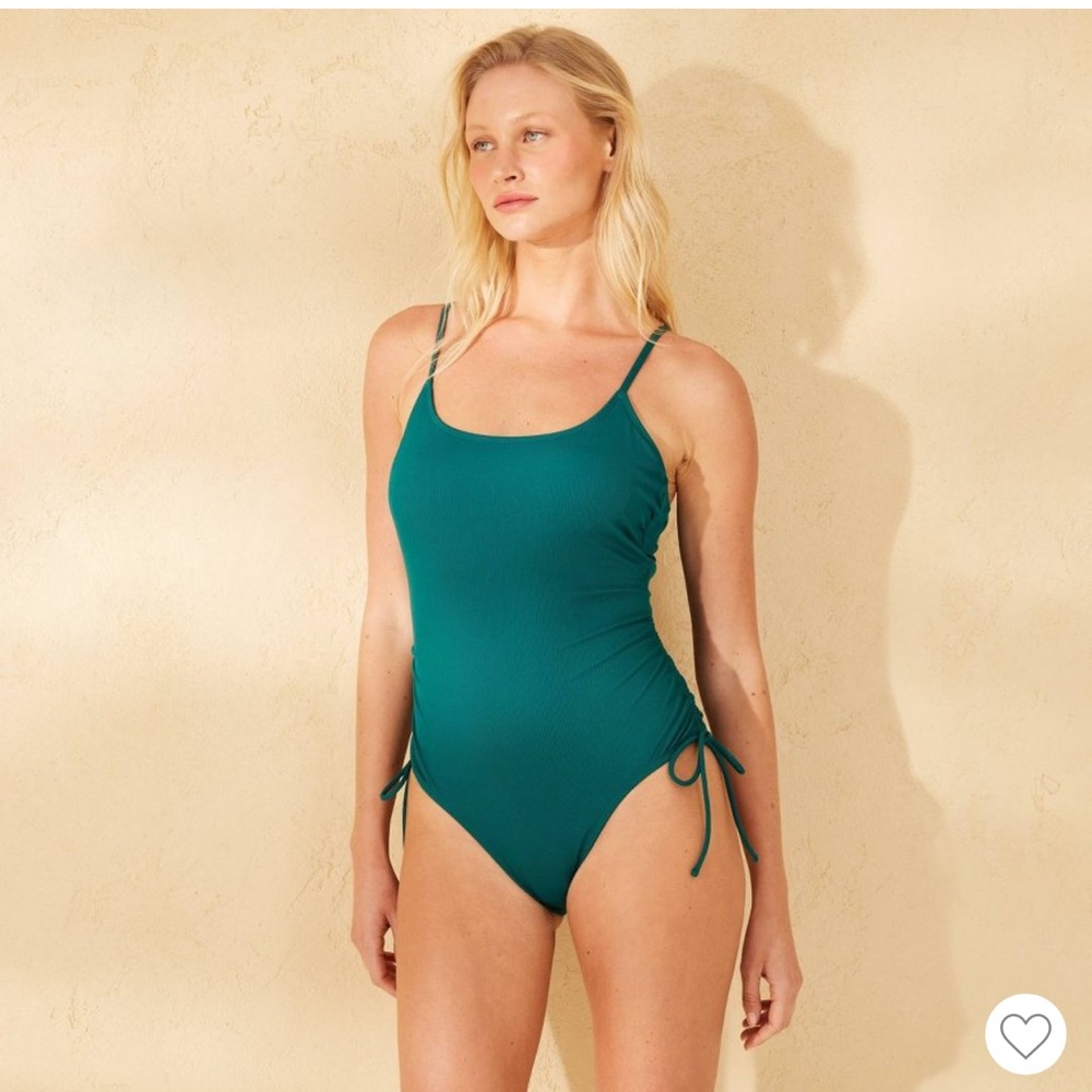 Shade & Shore swimsuit size M, NWT
